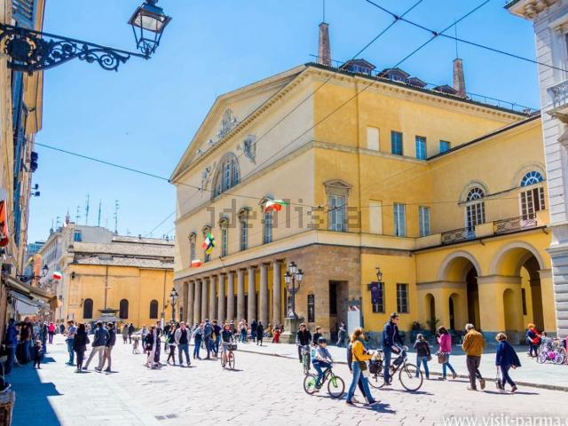 Appartamento in vendita di 120 m² in Strada Giuseppe Garibaldi, 10