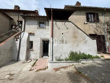 Appartamento in vendita di 120 m² in Strada del Canale, 23