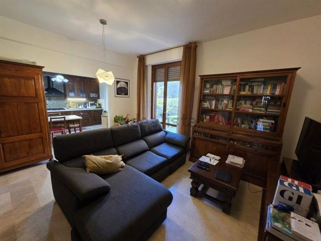 Appartamento in vendita di 120 m² in Strada di Scacciapensieri