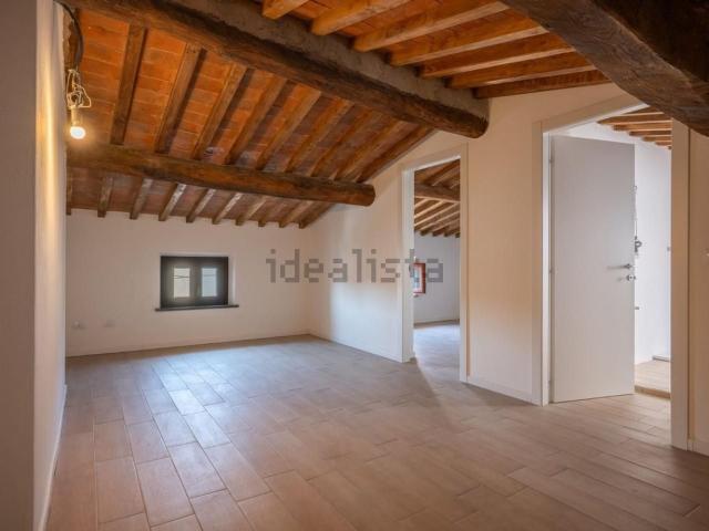 Appartamento in vendita di 120 m² in Strada Provinciale 2 Vicarese, 2