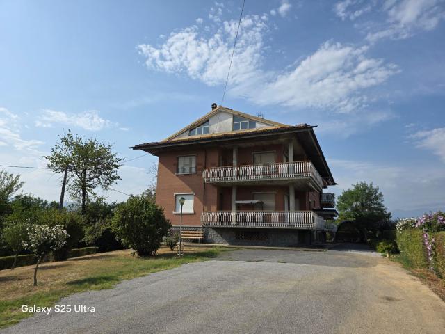 Appartamento in vendita di 120 m² in Strada Provinciale Mondovì Villanova, 19