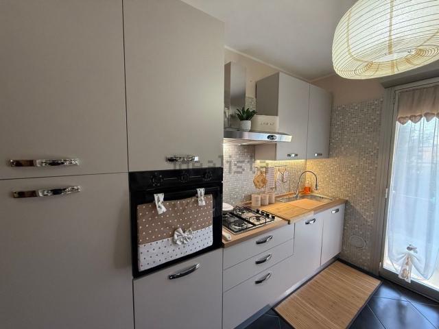 Appartamento in vendita di 121 m² in Via I. Nievo, 26