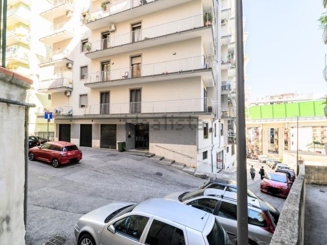 Appartamento in vendita di 121 m² in Via Antonio Trucillo, 26