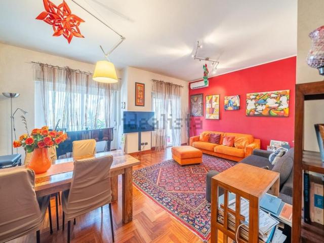 Appartamento in vendita di 121 m² in Via Gaspara Stampa, 125