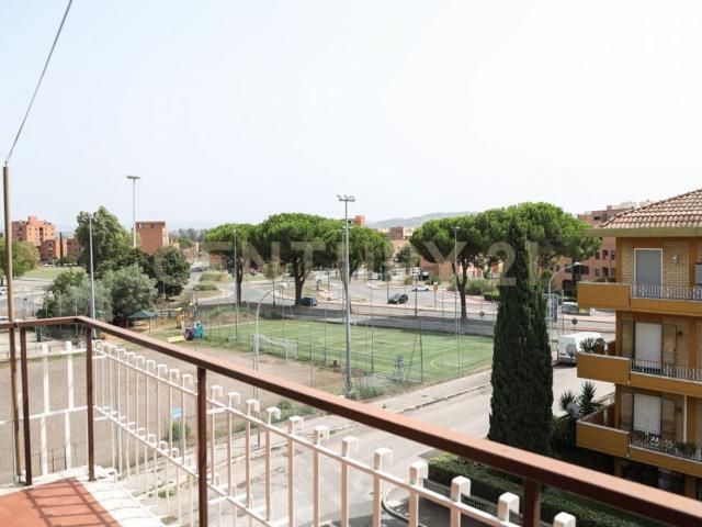 Appartamento in vendita di 121 m² in Via Giuseppe Pietri, 6