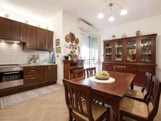 Appartamento in vendita di 121 m² in Via Giovanni Verneri, 23