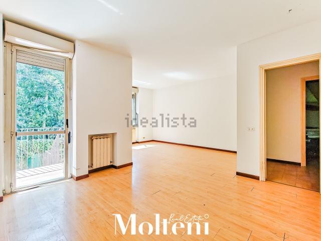 Appartamento in vendita di 121 m² in Via dei Partigiani, 6