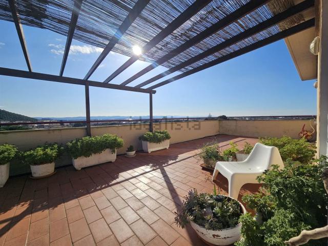 Appartamento in vendita di 121 m² in Via di San Vincenzo