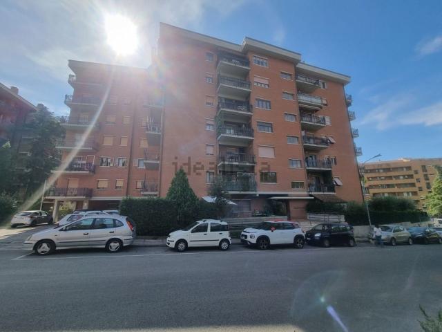 Appartamento in vendita di 121 m² in Via Ferdinando Gregorovius, 62