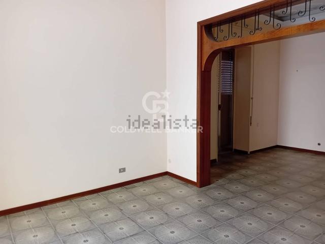 Appartamento in vendita di 121 m² in Via Filippo Turati, 200