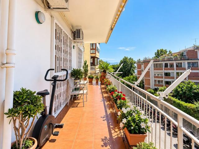 Appartamento in vendita di 121 m² in Via Francesco Petrarca, 35