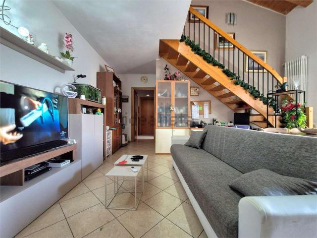 Appartamento in vendita di 121 m² in Via IV Novembre, 271