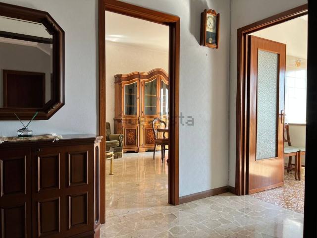 Appartamento in vendita di 121 m² in Via Lorenzo Moizo