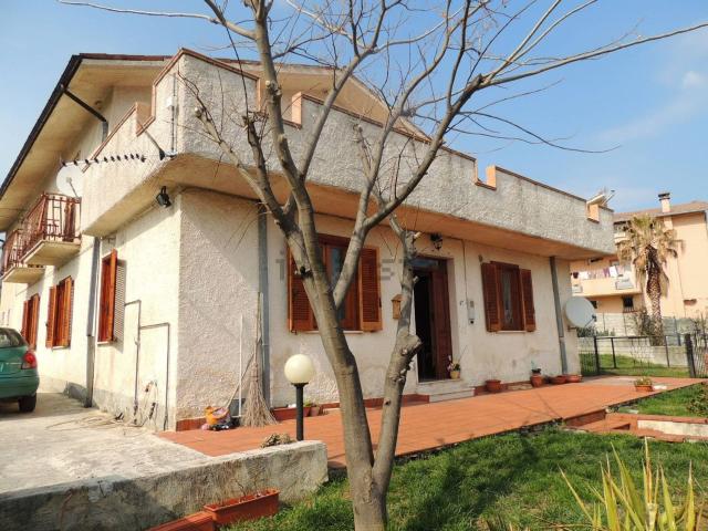 Appartamento in vendita di 121 m² in Via Madonna dell&apos Elcina