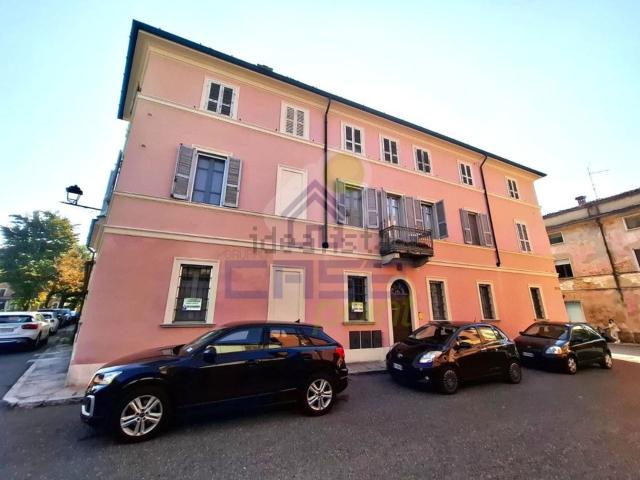 Appartamento in vendita di 121 m² in Via Nino Bixio