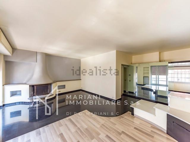 Appartamento in vendita di 121 m² in Via San Francesco D&apos Assisi, 14