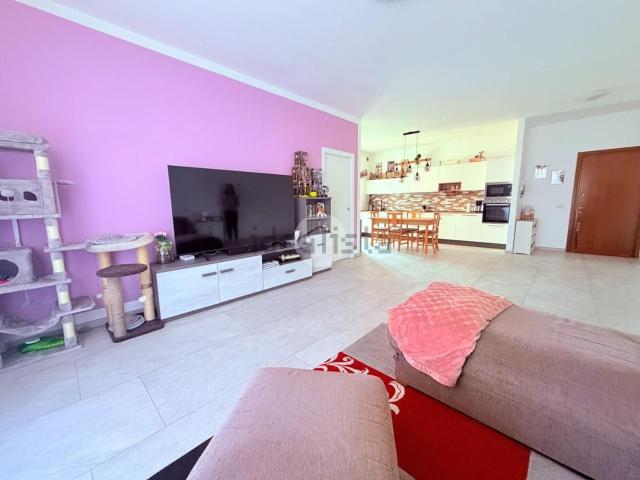 Appartamento in vendita di 121 m² in Via Sant&apos  Ambrogio, 2