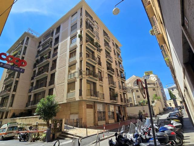 Appartamento in vendita di 121 m² in Via Santa Chiara
