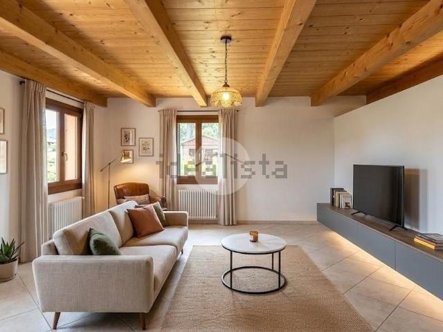 Appartamento in vendita di 121 m² in Via Schiavonia