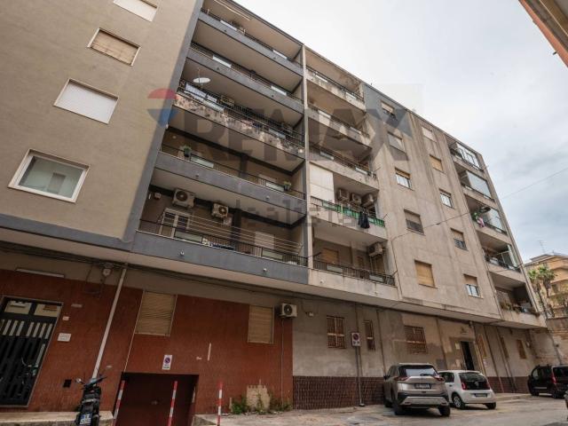 Appartamento in vendita di 121 m² in Via Sebastiano Olivieri, 31