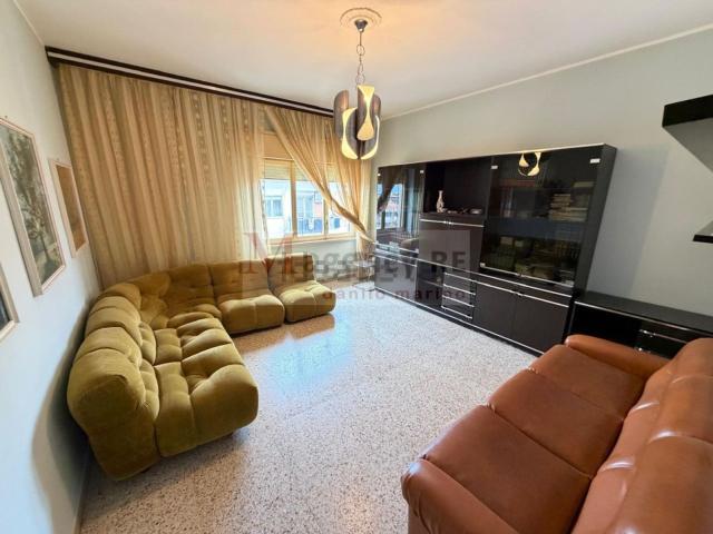 Appartamento in vendita di 121 m² in Via Sila, 19