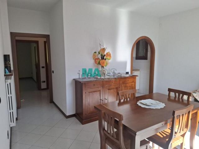 Appartamento in vendita di 121 m² in Via Poggiole