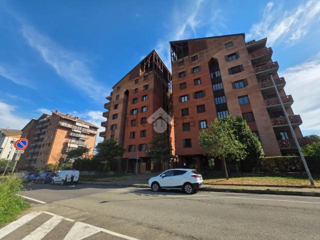 Appartamento in vendita di 121 m² in Via Pellice, 64