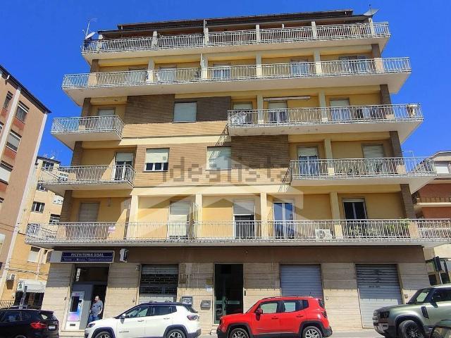 Appartamento in vendita di 121 m² in Via Piave, 52