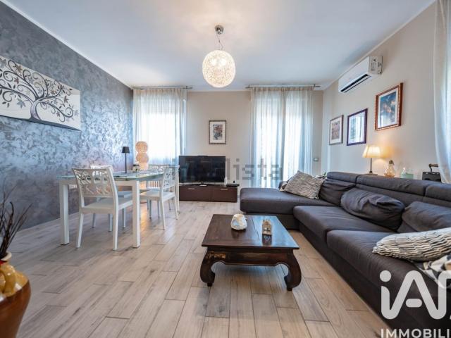 Appartamento in vendita di 121 m² in Via Repubblica del Congo, 12