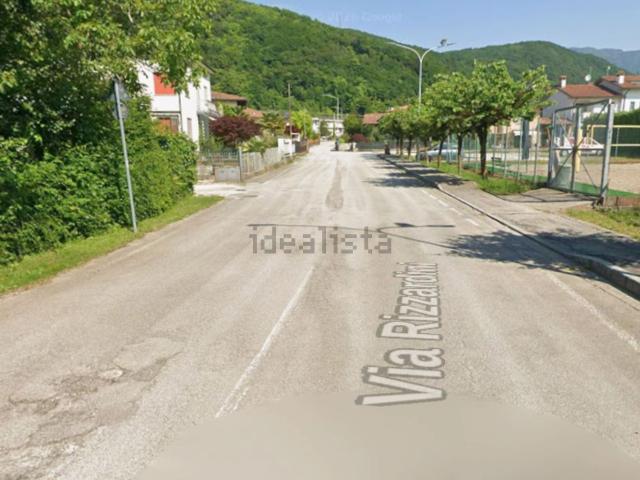 Appartamento in vendita di 121 m² in Via Rizzardini