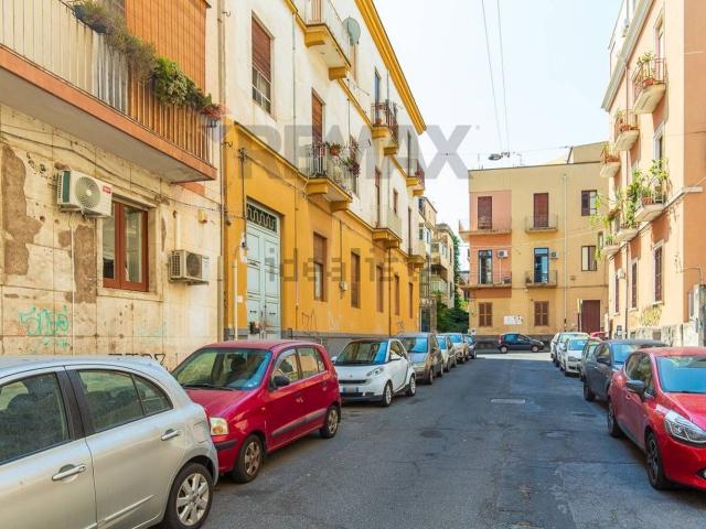 Appartamento in vendita di 121 m² in Via Tommaso Grossi, 2