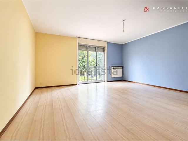Appartamento in vendita di 121 m² in Via Vignale, 175