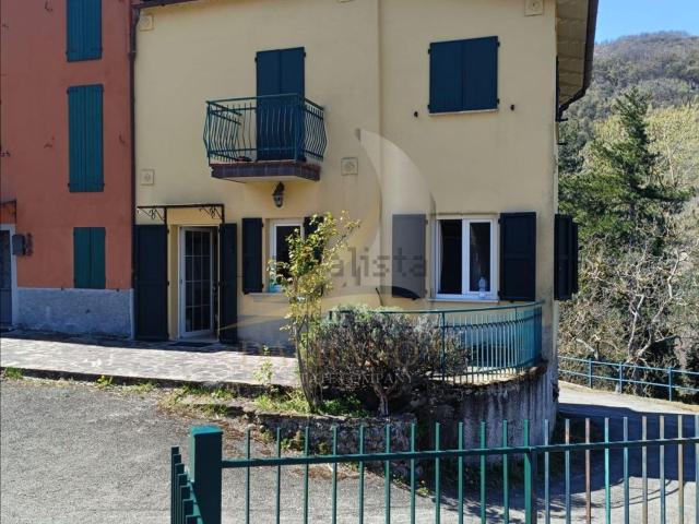 Appartamento in vendita di 121 m² in Via Zaccarlina, 22