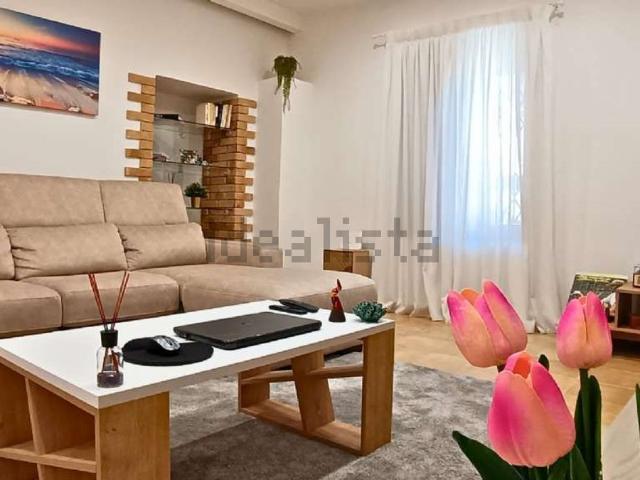 Appartamento in vendita di 121 m² in Vicolo dell&apos Aia