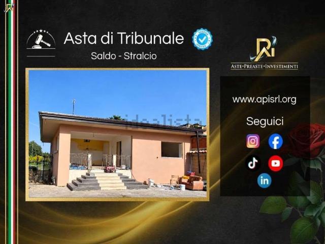 Appartamento in vendita di 121 m² in Contrada Omo Morto, 27