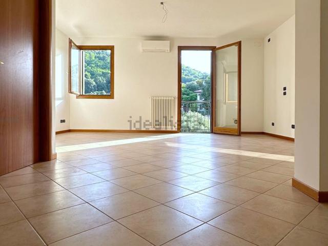 Appartamento in vendita di 121 m² in Piazza Libertà