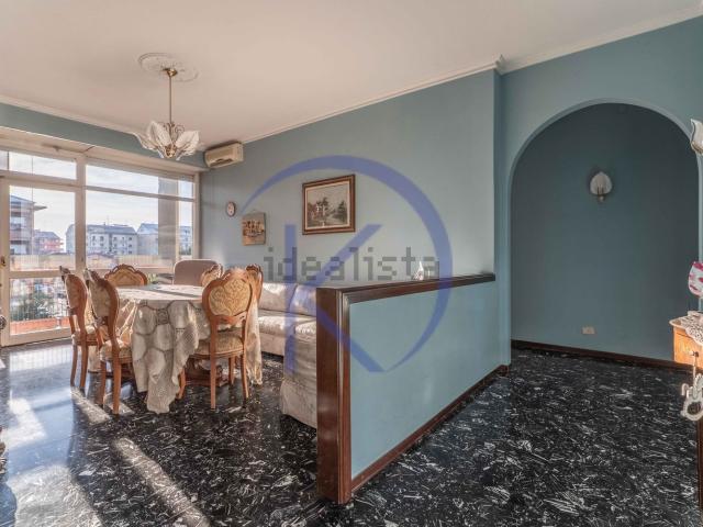 Appartamento in vendita di 121 m² in Piazza San Lorenzo, 41