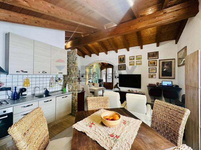 Appartamento in vendita di 121 m² in Strada Ballada