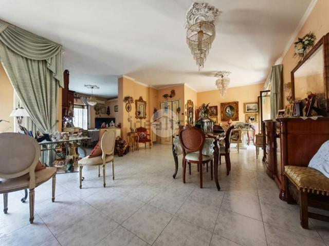 Appartamento in vendita di 122 m² in Via Coppa Santa, 2