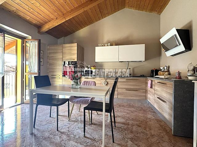 Appartamento in vendita di 122 m² in Via Carlo Botta