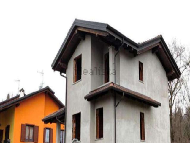 Appartamento in vendita di 122 m² in Via Crevacuore, 49