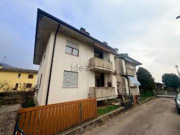 Appartamento in vendita di 122 m² in Via Asiago