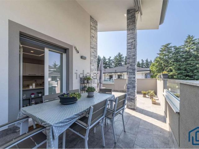 Appartamento in vendita di 122 m² in Via Beata Vergine, 35