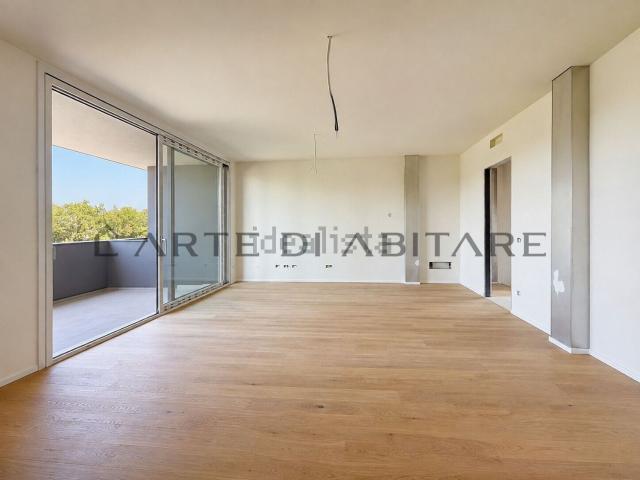 Appartamento in vendita di 122 m² in Via G. Impastato, 36