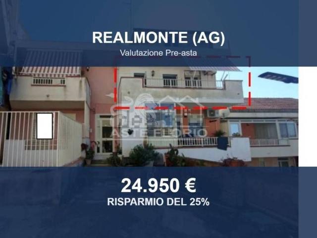 Appartamento in vendita di 122 m² in Via Genova, 16