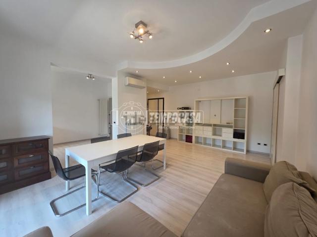Appartamento in vendita di 122 m² in Via Grosseto, 7