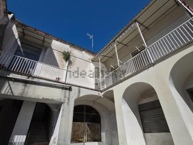 Appartamento in vendita di 122 m² in Via del Ritiro, 8