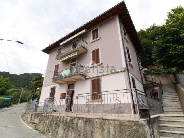 Appartamento in vendita di 122 m² in Via Fobbia, 1