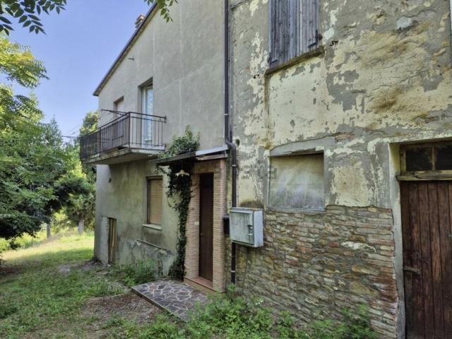 Appartamento in vendita di 122 m² in Via Fiordinano, 9