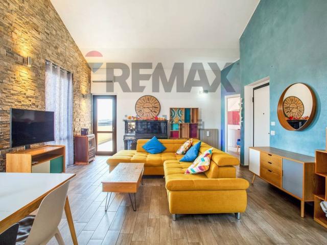 Appartamento in vendita di 122 m² in Via Fratelli Testa, 5